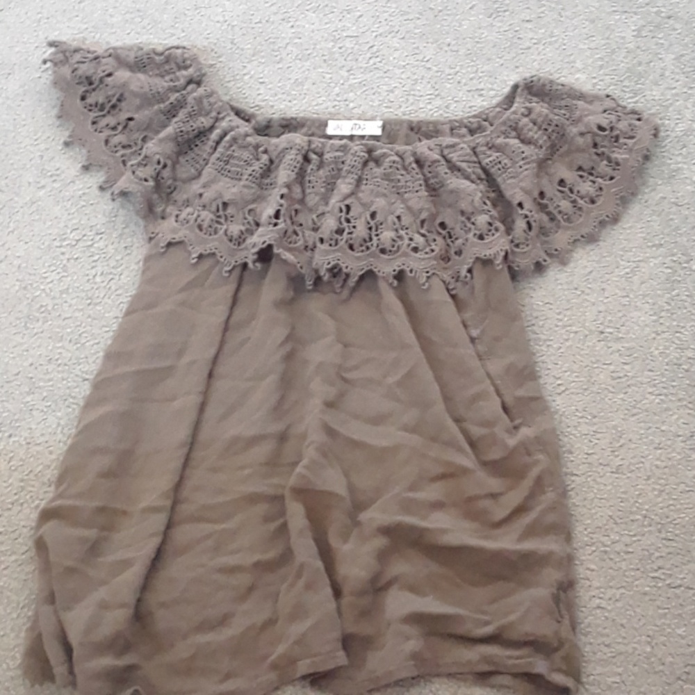 Green Off Sholder shirt